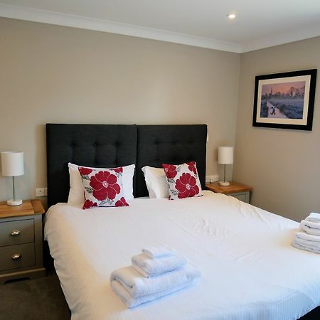 Peartree Serviced Apartments Salisbury Zewnętrze zdjęcie