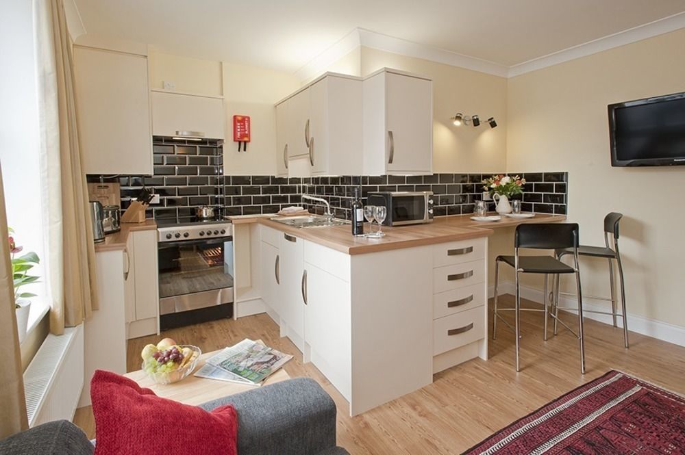 Peartree Serviced Apartments Salisbury Zewnętrze zdjęcie