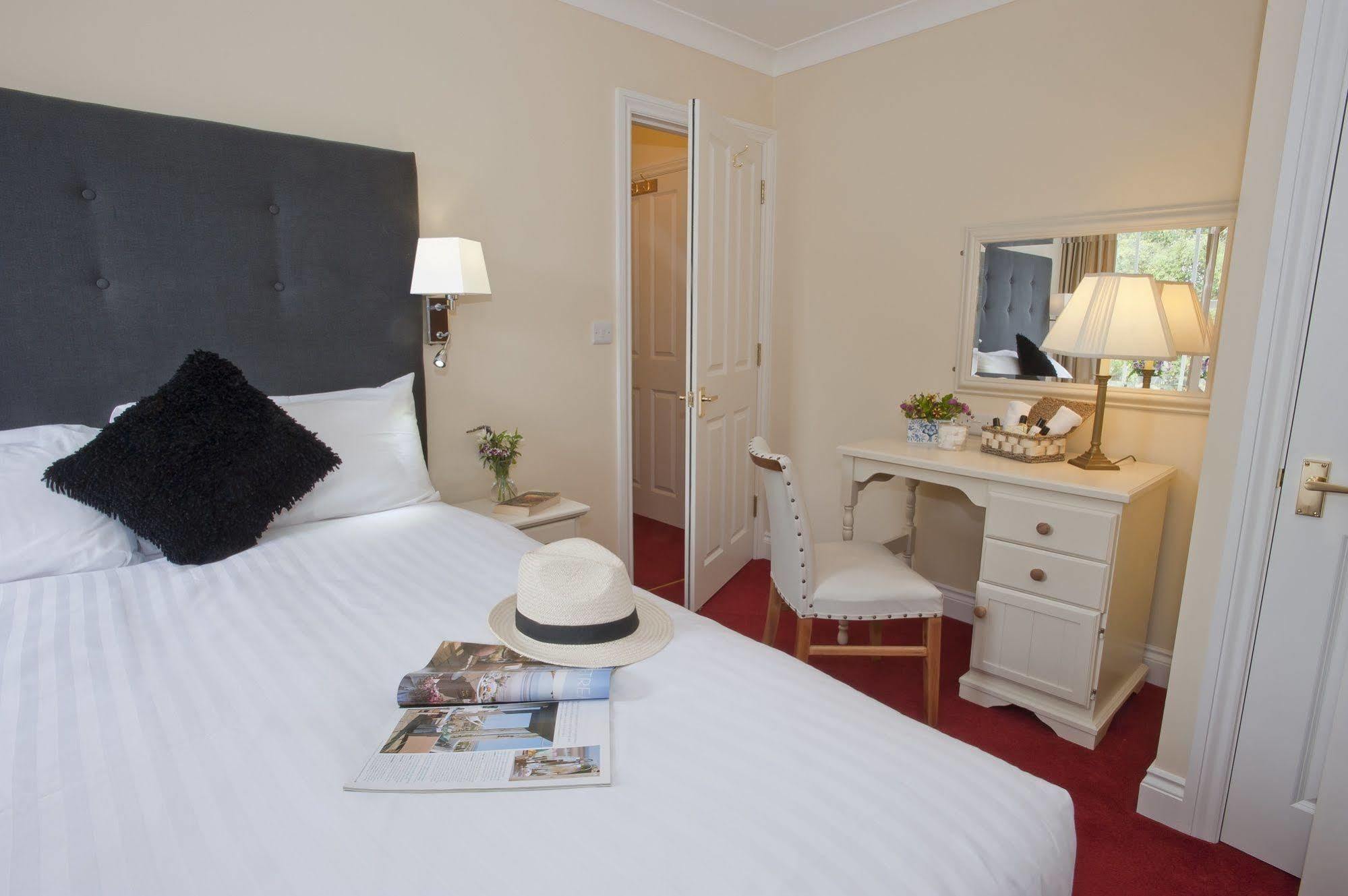 Peartree Serviced Apartments Salisbury Zewnętrze zdjęcie