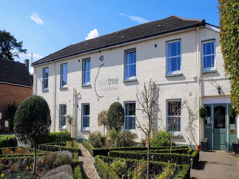 Peartree Serviced Apartments Salisbury Zewnętrze zdjęcie